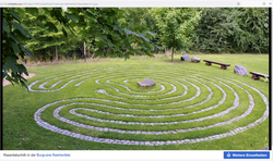 Quelle: Wikipedia/Rasenlabyrinth in der Burgruine Reichenfels